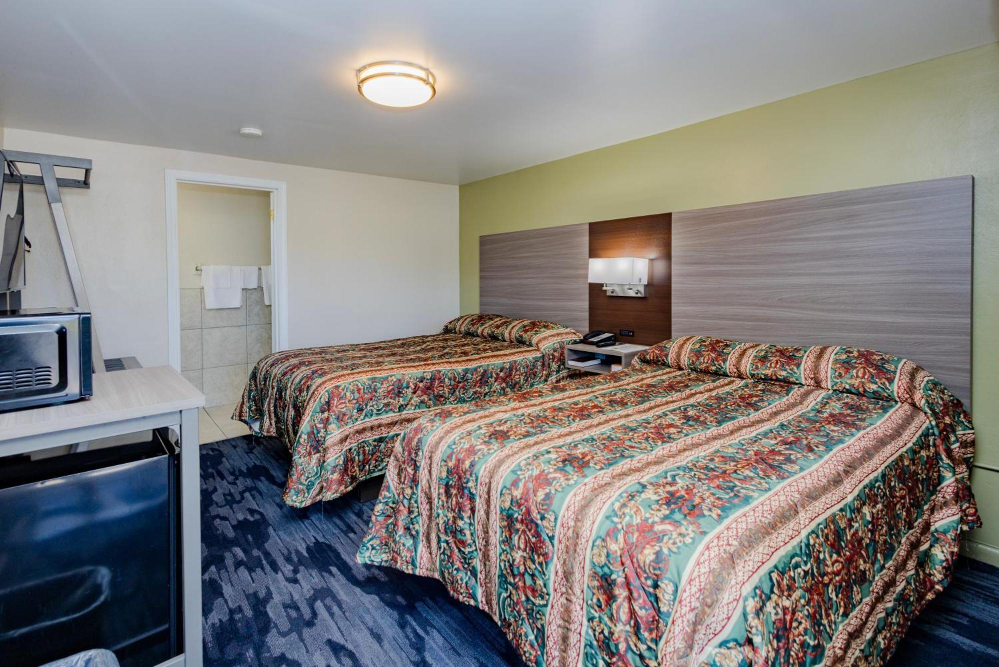 Budget Inn Columbus Lockbourne Exteriér fotografie