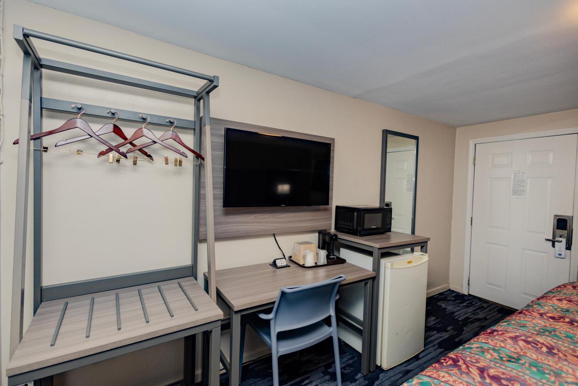 Budget Inn Columbus Lockbourne Exteriér fotografie