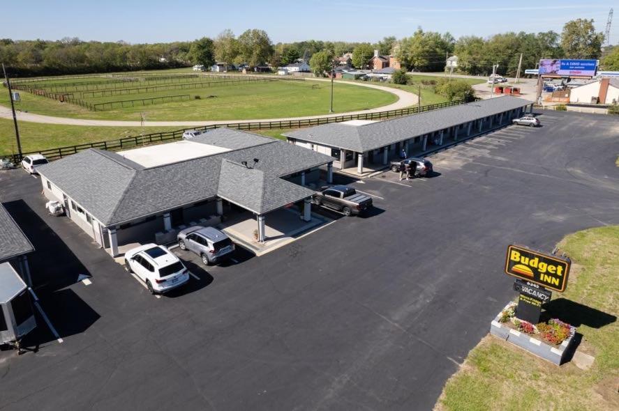 Budget Inn Columbus Lockbourne Exteriér fotografie